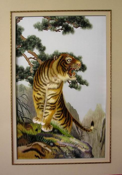 The tiger is considered as the symbol of bravery, power and stateliness in Chinese culture, it is also recognized as the king of animals.
