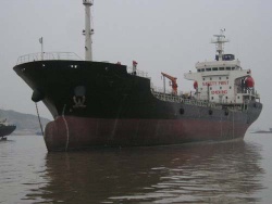 Oil tanker/Product tanker DWT 7000
