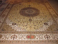 Handmade silk carpet (300L)