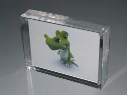 acrylic magnetic tabletop photo frame - Jillion1