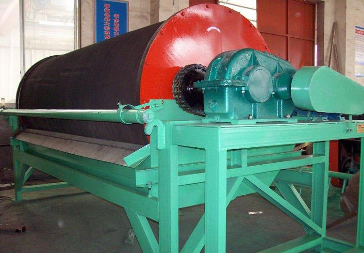 Conveyor driving drum as a key component of the conveyor equipment, it should have high reliability.