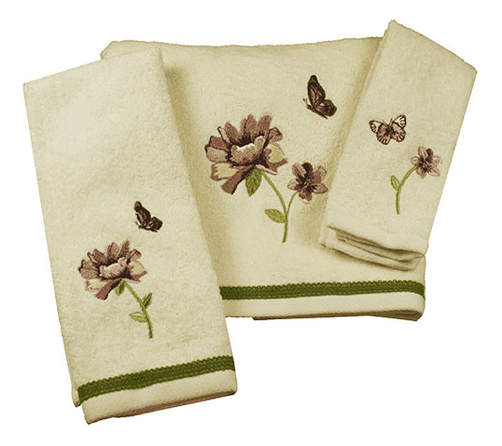 Terry offers in a set one bath sheet of 75x150 cm – bath towel 70x140 cm – hand towel 50x100 cm and a face towel of 30x30 cm in a same color/design however buyer can order for set in any size according their needs