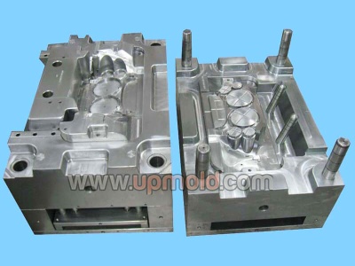 Automotive injection mold - Injection mold