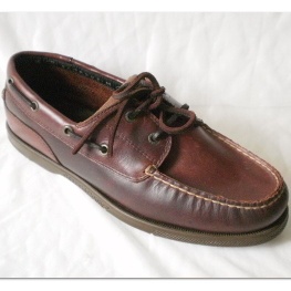 Men leather mocassin boat shoe with brown pull up leather and leather lace - DCI-001