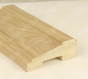 Laminated plywood skirting board for wood laminated flooring