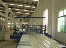 Continuous corrugated/flat FRP gelcoat sheet auto production line