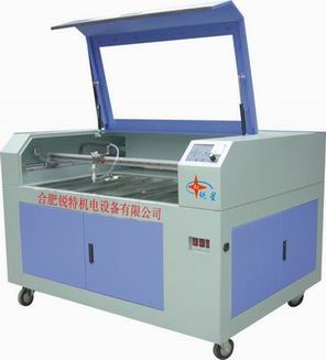 Laser cutting machine, all use optic-mechanical integration design combined with special engraving cutting software through the computer random design graphics. Widely used in advertising, decoration, scutcheon marking, building model making, antique bamboo production, process gifts, garment, leather, etc.