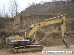 USED Excavator Komatsu PC300-5